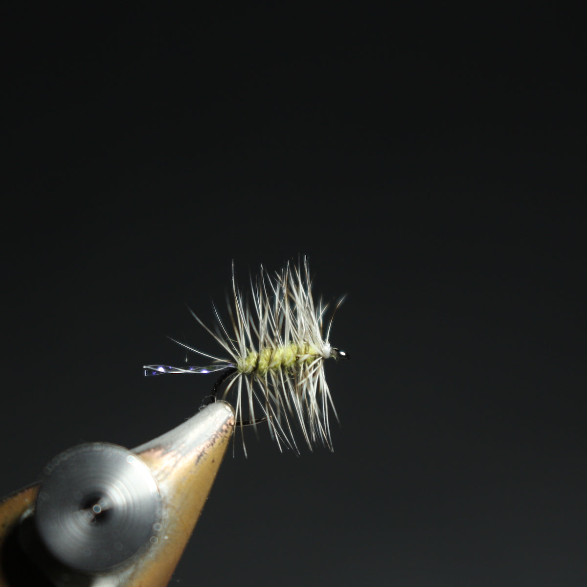 Tying The Bosnian Late-Season Dry Fly Selection